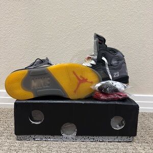 Off-White Air Jordan 5 Muslin